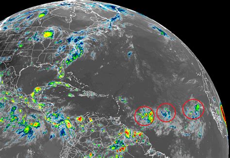national hurricane center satellite imagery
